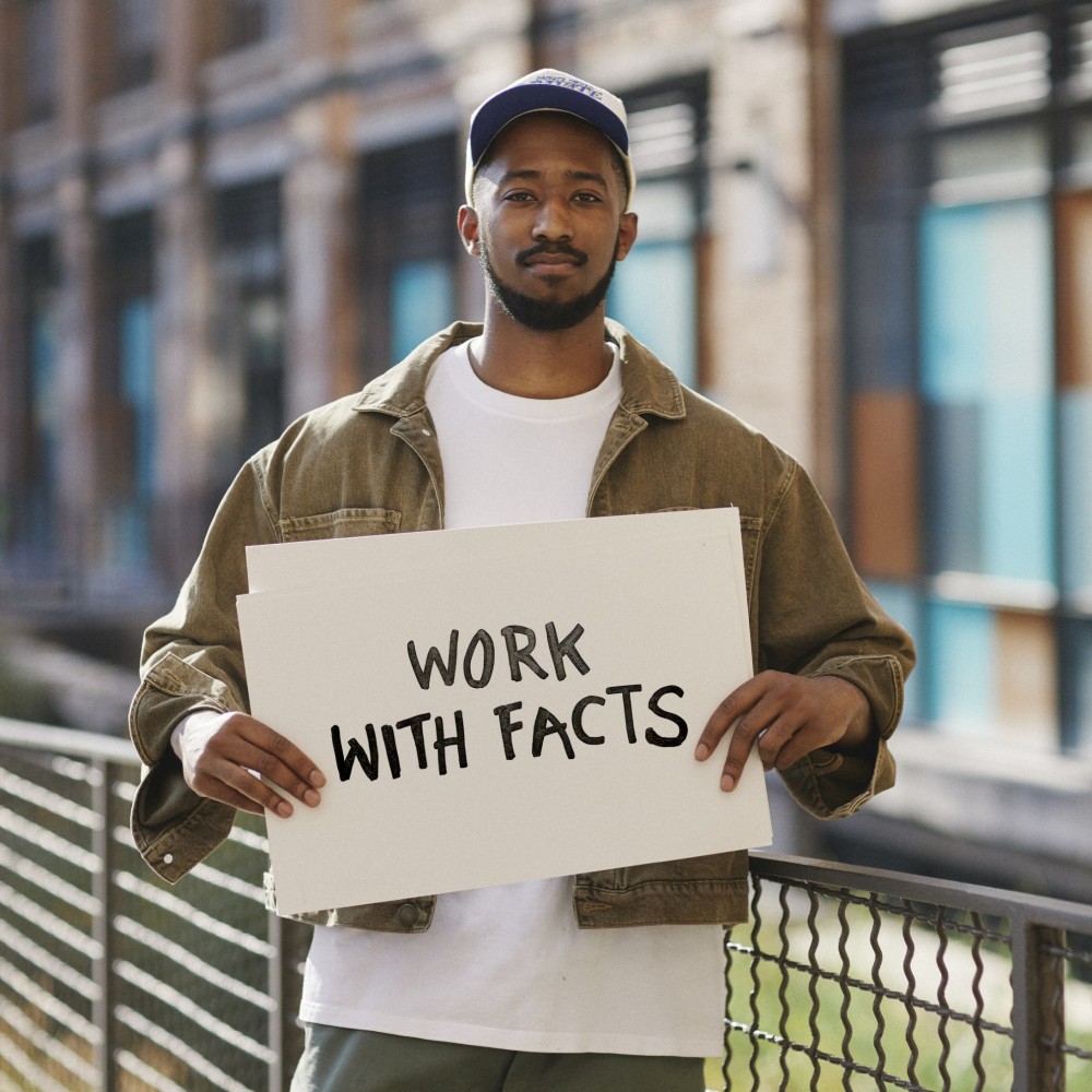 7-Workwithfacts_2.jpg